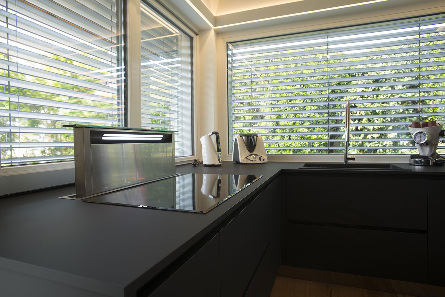 Unica-Cucine009 interior design,cucine,ticino,casa,cucina,su misura,custom,progetto,tinte,finiture,ripiani cucina,top cucina,cucina su misura