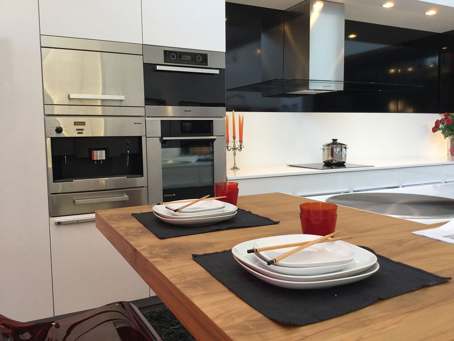 Unica-Cucine022 interior design,cucine,ticino,casa,cucina,su misura,custom,progetto,tinte,finiture,ripiani cucina,top cucina,cucina su misura