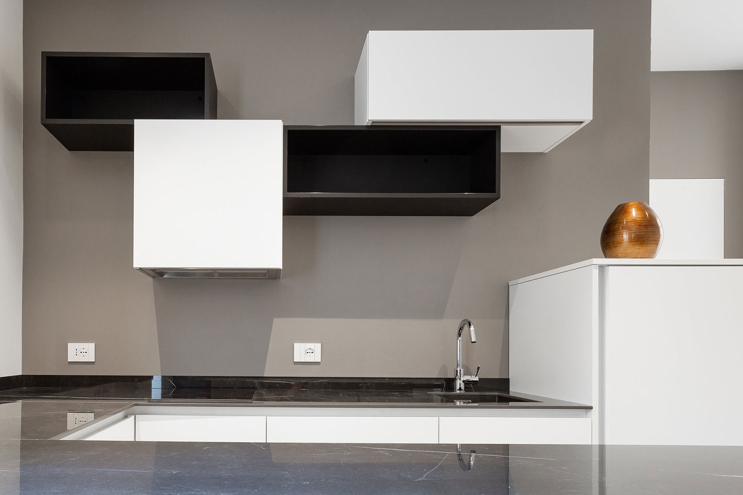 Unica-Cucine118 interior design,cucine,ticino,casa,cucina,su misura,custom,progetto,tinte,finiture,ripiani cucina,top cucina,cucina su misura